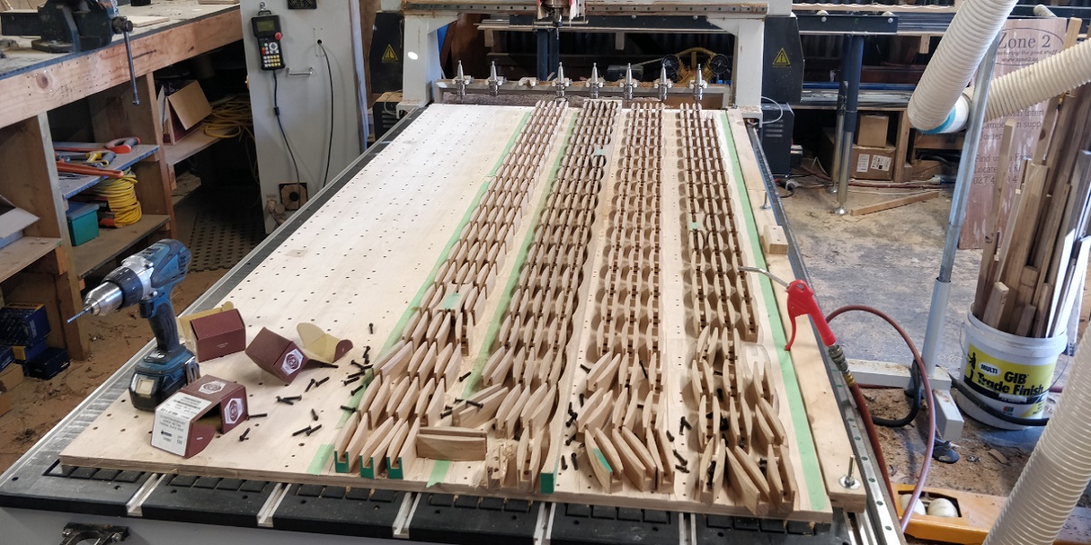 Routing small parts Routing small parts